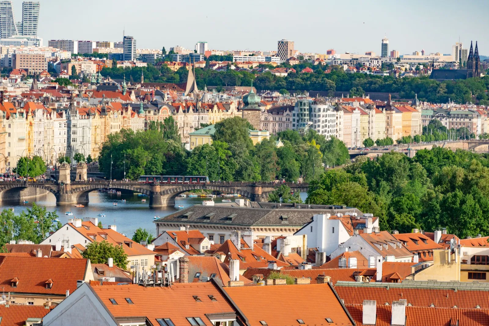 Czech Republic crypto license under MiCA, CNB CASP authorisation in Prague.